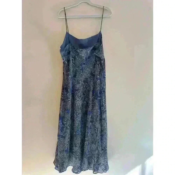 Ann Taylor Blue and White Paisley Mini Dress - Picture 2 of 6